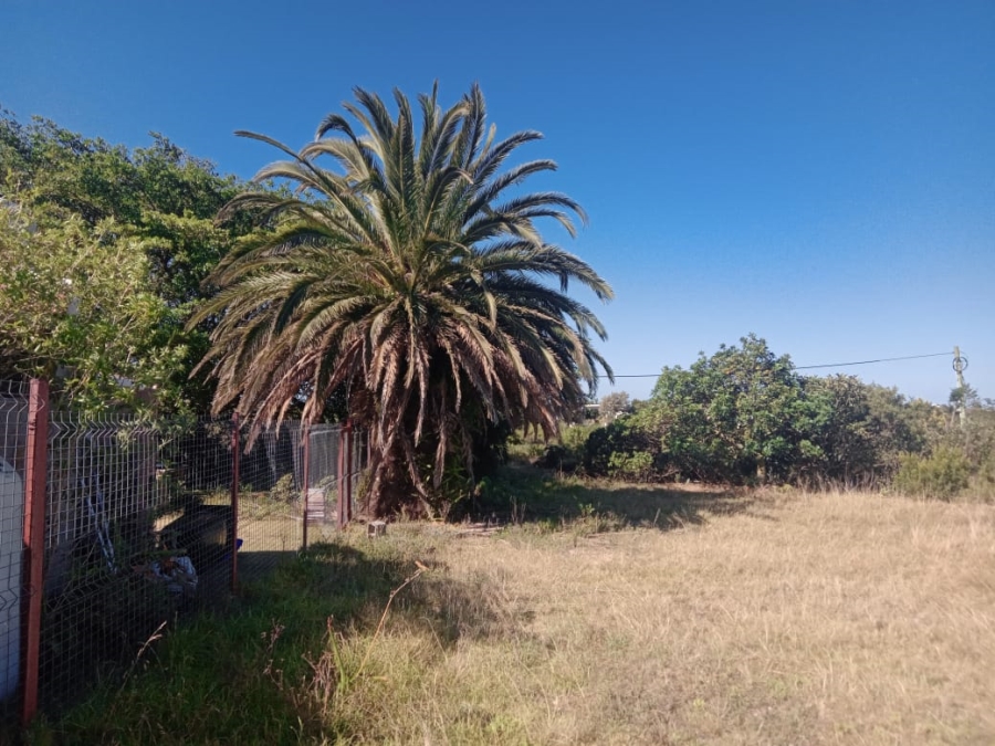 Commercial Property for Sale in Wavecrest Eastern Cape